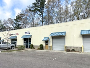 9481 Industrial Center Dr, Ladson, SC à louer Photo intérieure– Image 1 sur 10