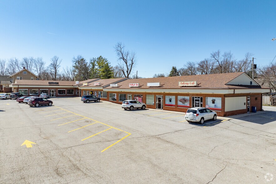 308-324 S Ankeny Blvd, Ankeny, IA à louer - Photo principale – Image 1 sur 5
