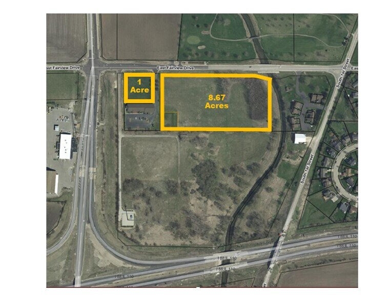 1 Acre on Fairview Drive, Dekalb, IL à vendre - Photo principale – Image 1 sur 1