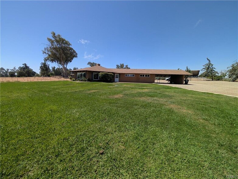 4240 Los Olivos Rd, Merced, CA à vendre - Photo de l’immeuble – Image 2 sur 27