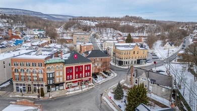 1-5 Broadway, Bangor, PA à louer Aérien– Image 2 sur 22