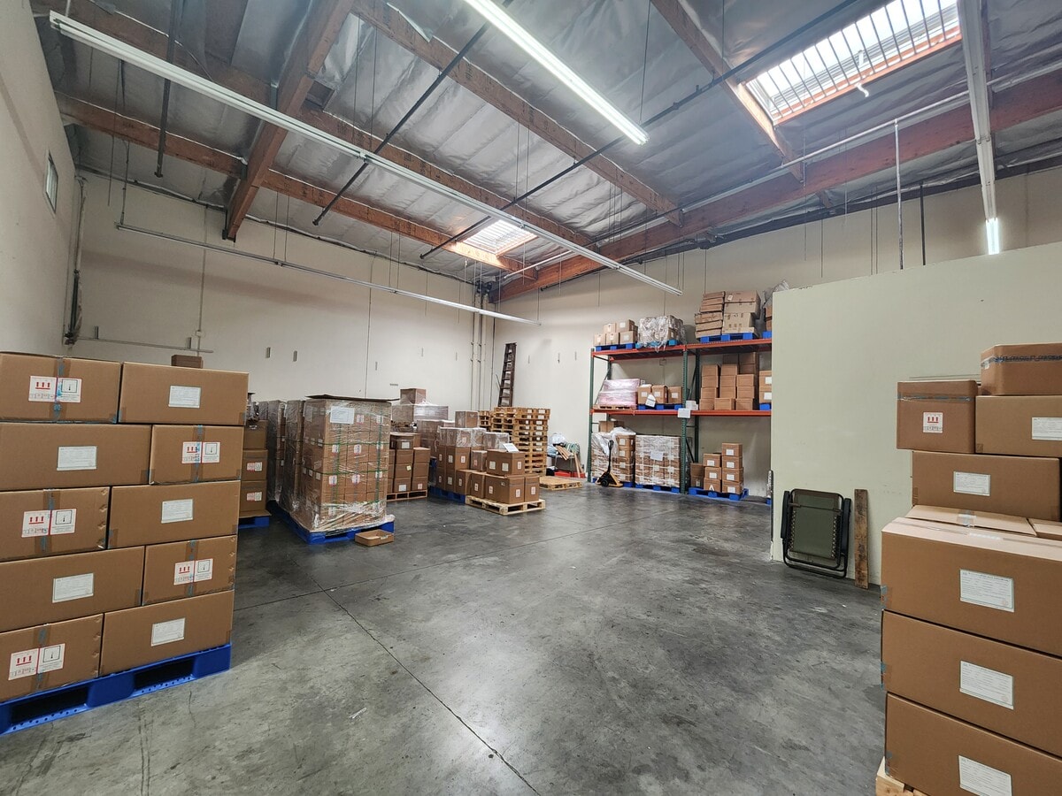 236 Clary Ave, San Gabriel, CA 91776 - Lot 1 - - Photo intérieure - Image 2 of 16