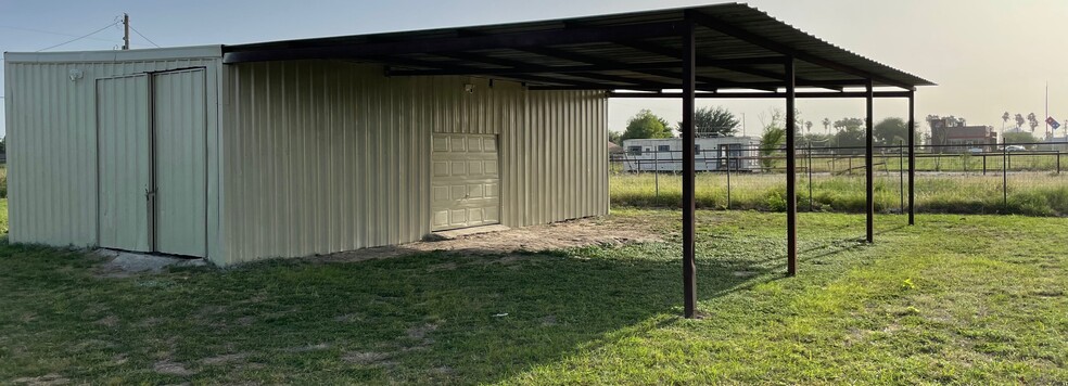 7103 W Mile 7 Rd, Mission, TX à louer - Photo de l’immeuble – Image 3 sur 5