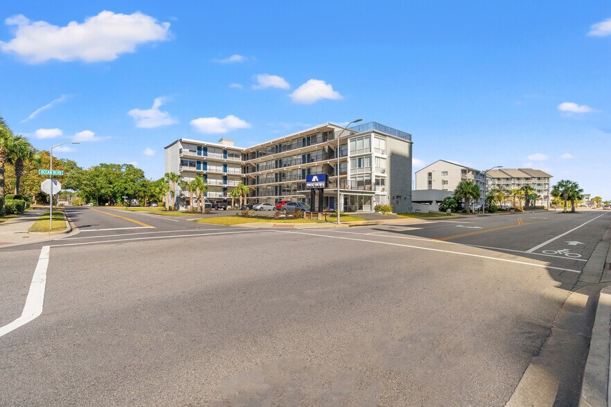 2010 S Ocean Blvd, Myrtle Beach, SC à vendre - Photo de l’immeuble – Image 3 sur 18