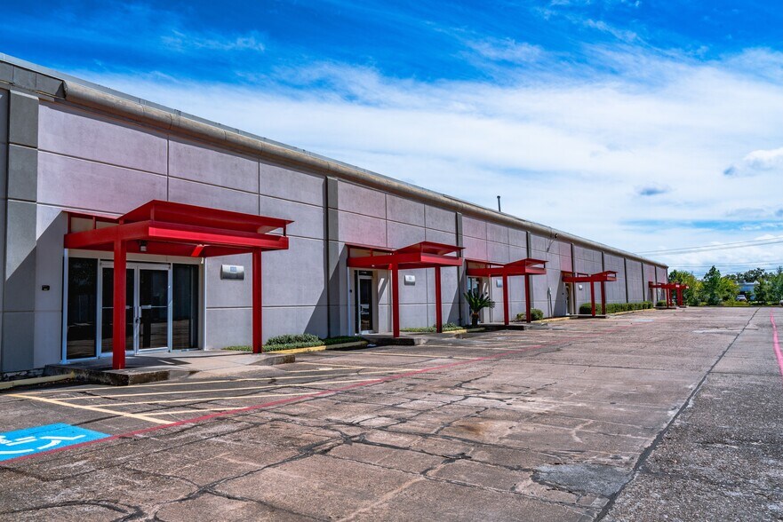 902-910 Gemini, Houston, TX à louer - Photo de l’immeuble – Image 3 sur 9