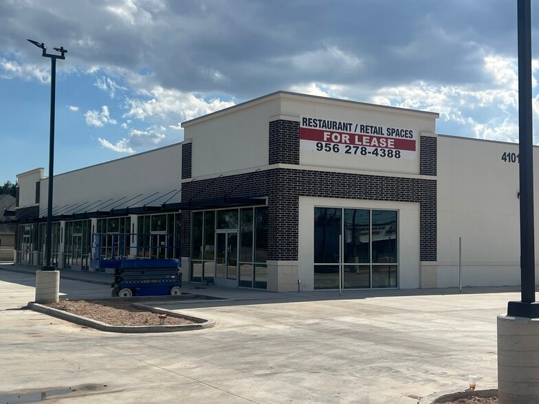 4101 Pecan Blvd, McAllen, TX à louer - Photo principale – Image 1 sur 5