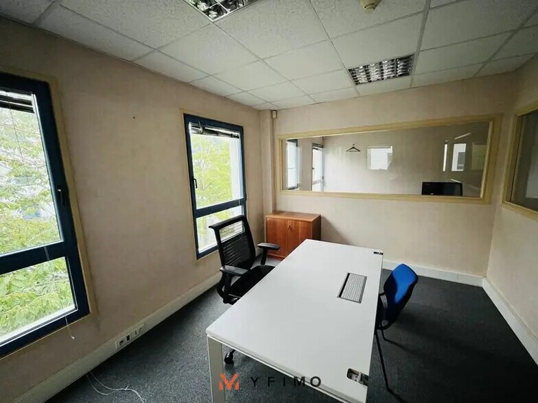 Bureau dans Croissy-sur-Seine à louer - Photo intérieure – Image 3 sur 5