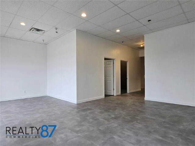 600 Blairs Ferry Rd NE, Cedar Rapids, IA à louer Photo intérieure– Image 1 sur 9