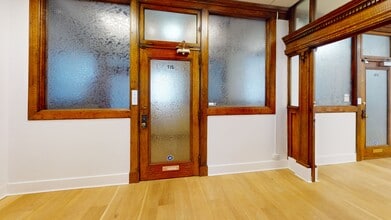 402 W Pender St, Vancouver, BC à vendre Photo intérieure– Image 2 sur 9