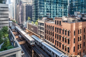 223 W Lake St, Chicago, IL - VUE AÉRIENNE  vue de carte