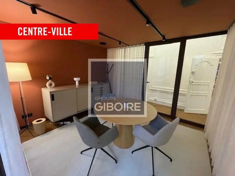 Bureau dans Rennes à louer - Photo de l’immeuble – Image 3 sur 8
