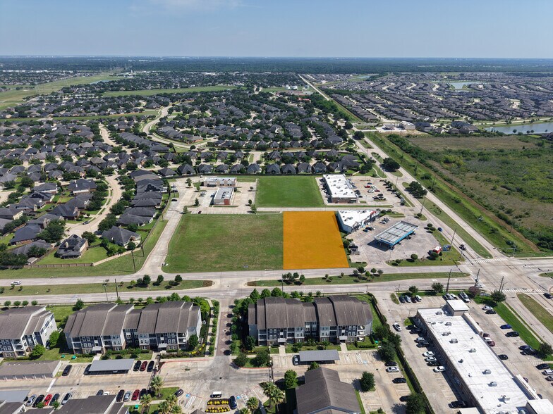 NEC Beechnut St & Grand Mission Grnd Lease blvd, Richmond, TX à louer - Photo de l’immeuble – Image 3 sur 3