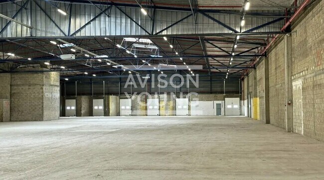 Plus de détails pour Industriel/Logistique à louer
