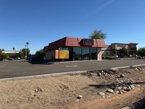 2711 S Alma School Rd, Mesa, AZ à louer Photo intérieure– Image 2 sur 3