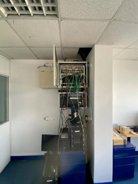 Industriel/Logistique dans Antony à louer - Photo de l’immeuble – Image 2 sur 10