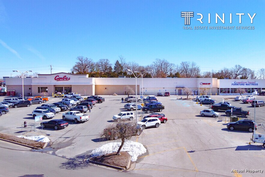 2900 Paris Rd, Columbia, MO à louer - Photo de l’immeuble – Image 2 sur 6