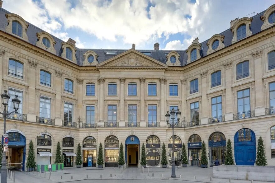8 Place Vendôme, Paris à louer - Photo de l’immeuble – Image 1 sur 9