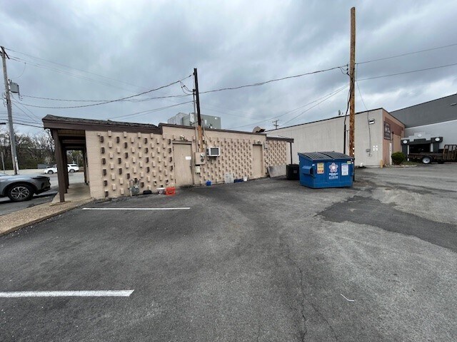 3942 William Penn Hwy, Monroeville, PA à louer - Photo de l’immeuble – Image 2 sur 2