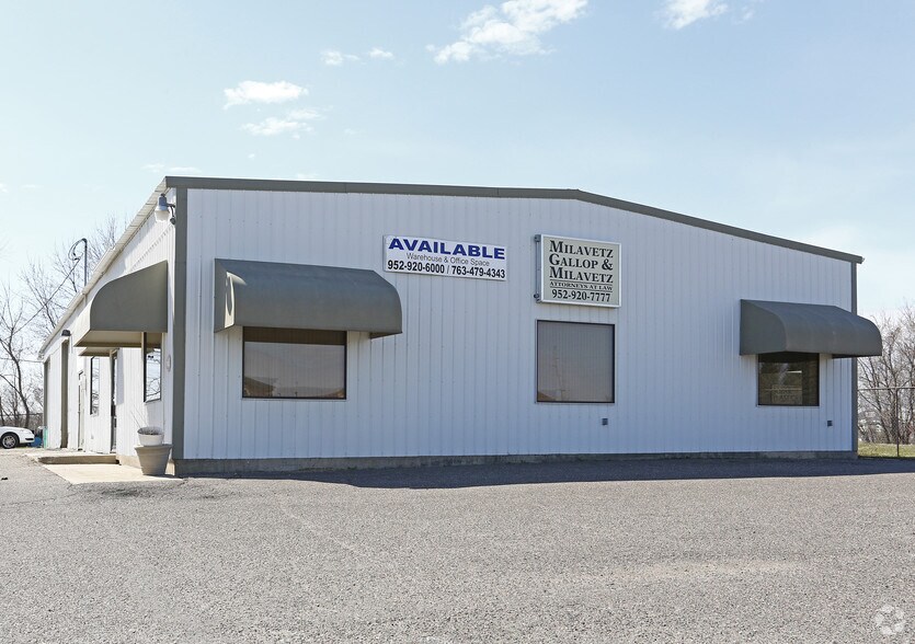 5603 Highway 12 SE, Delano, MN à louer - Photo de l’immeuble – Image 2 sur 13