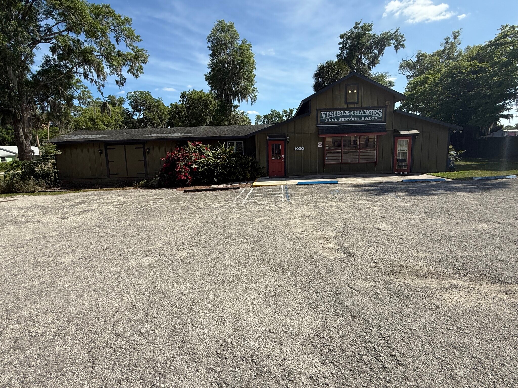 1030 Camphor Ln, Deland, FL à vendre Photo principale– Image 1 sur 5