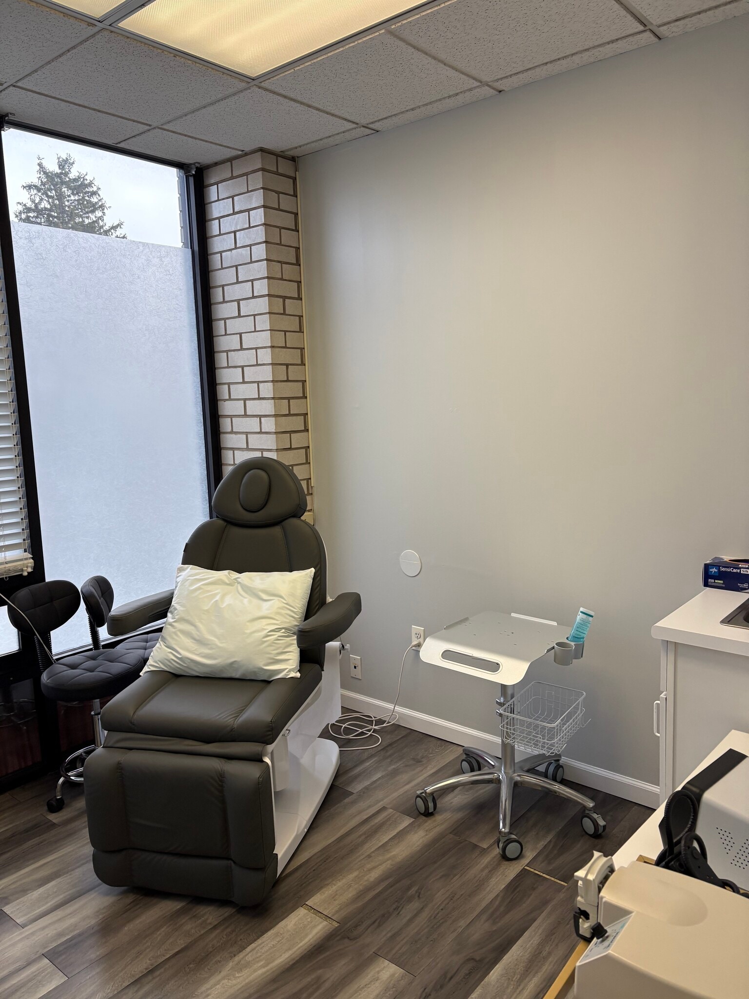 45-47 Orient Way, Rutherford, NJ à louer Photo intérieure– Image 1 sur 4