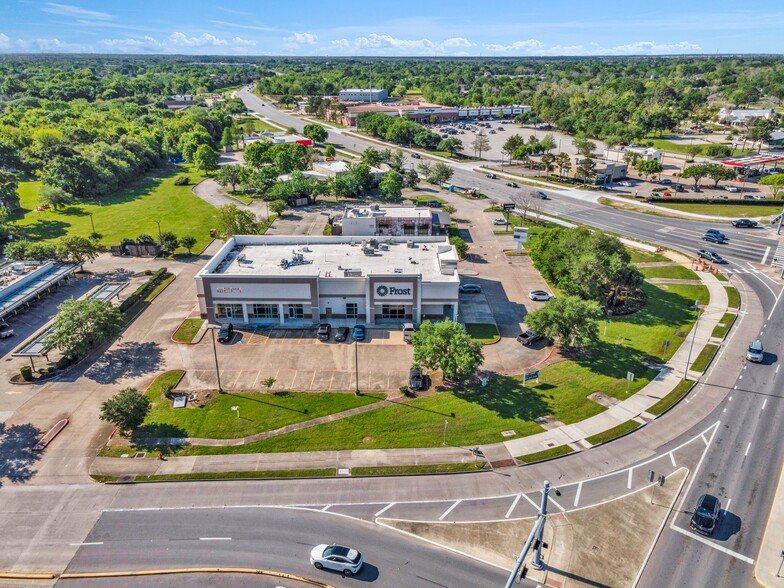 201 S FM 270, League City, TX à vendre - Photo de l’immeuble – Image 2 sur 12