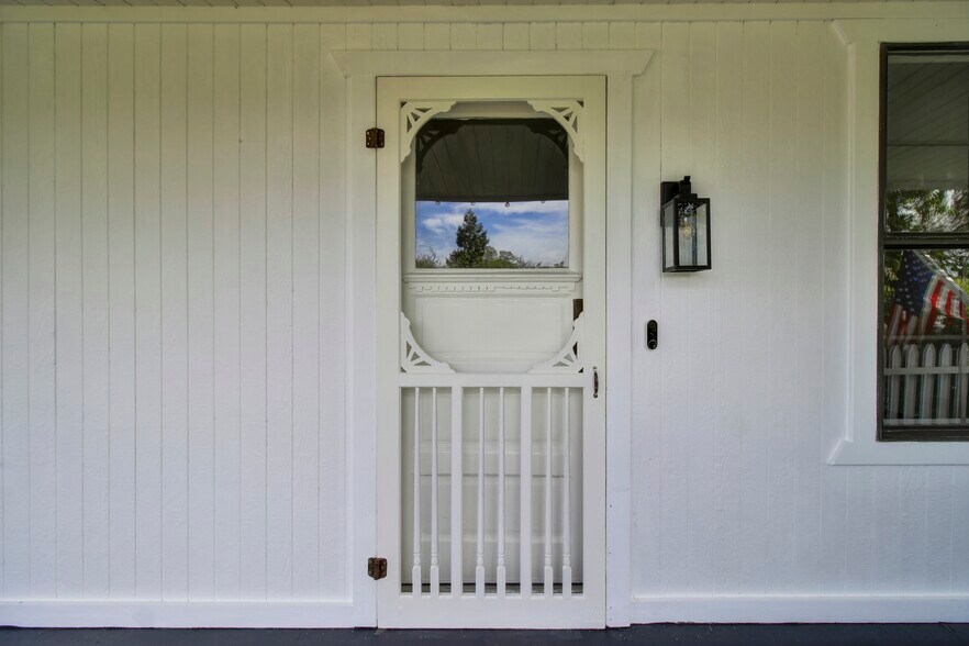 18490 Empire St, Plymouth, CA à vendre - Photo de l’immeuble – Image 3 sur 17