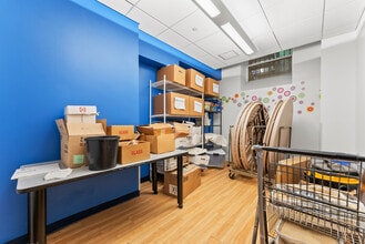 302 W 91st St, New York, NY à louer Photo de l’immeuble– Image 2 sur 8