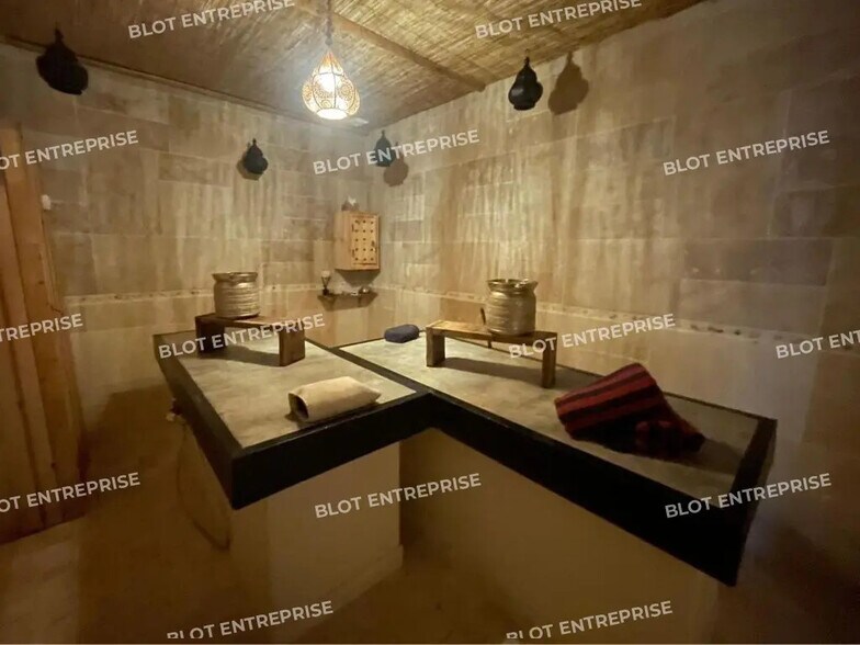 Bureau dans Langueux à louer - Photo intérieure – Image 3 sur 5