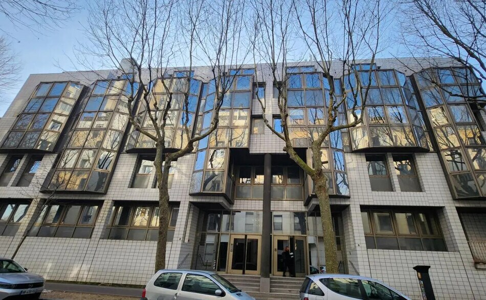 Bureau dans Boulogne-Billancourt à louer - Photo de l’immeuble – Image 1 sur 7