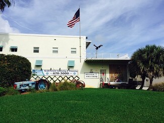 Plus de détails pour 420 6th St, West Palm Beach, FL - Local d'activités à louer
