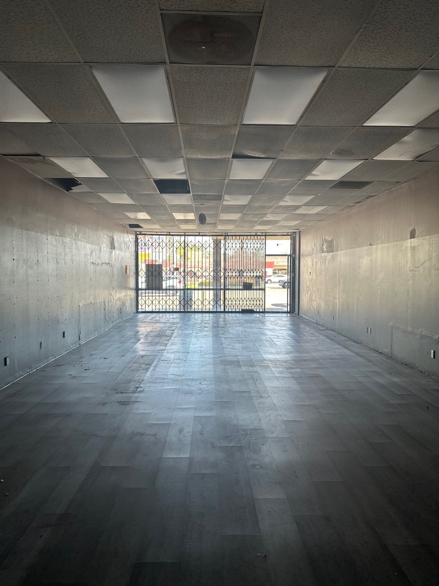 11230 Garvey Ave, South El Monte, CA à louer Photo intérieure– Image 1 sur 2