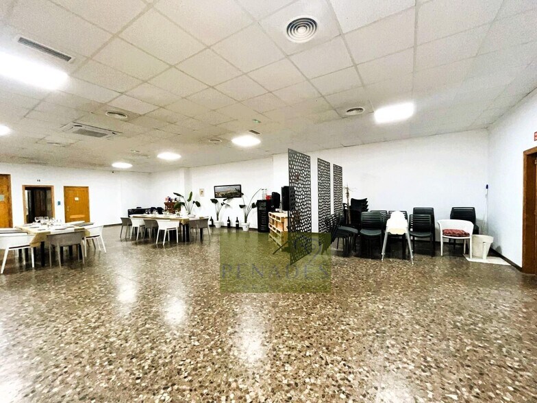 Local commercial dans Ontinyent, Valencia à louer - Photo intérieure – Image 3 sur 16