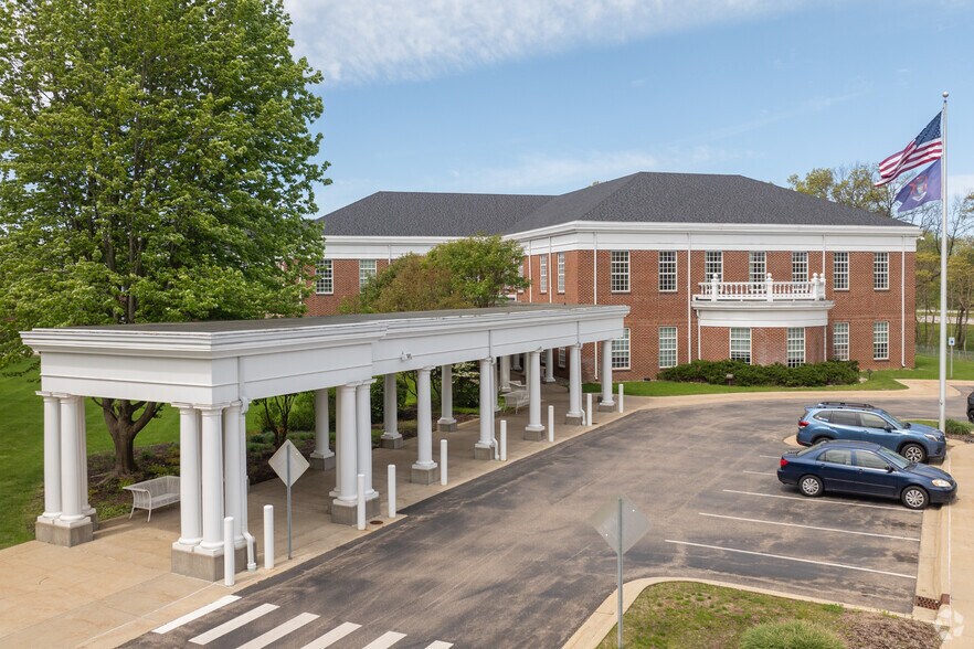 6938 Elm Valley Dr, Kalamazoo, MI à louer - Photo de l’immeuble – Image 2 sur 10