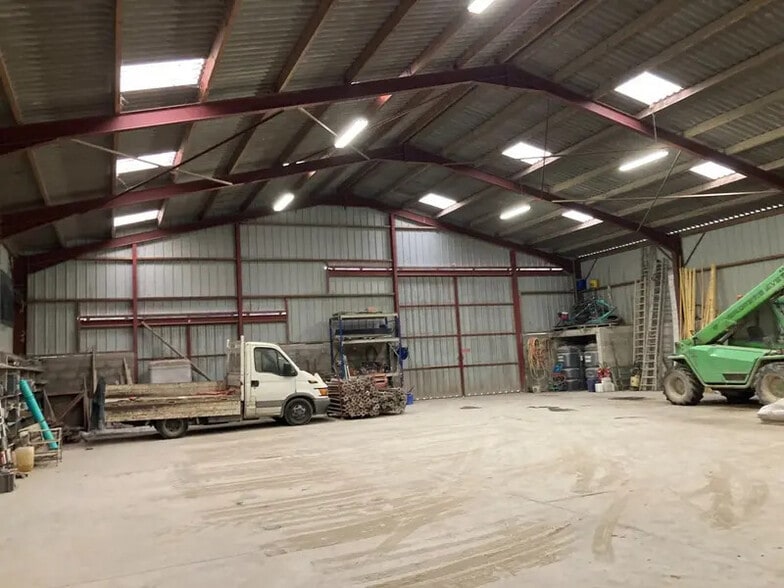 Local d'activités dans Chauché à vendre - Photo intérieure – Image 2 sur 3