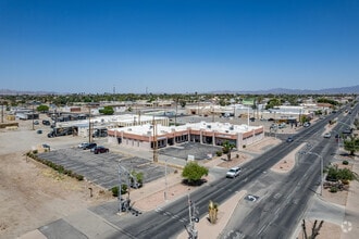 321 Hobson Way, Blythe, CA - Vue aérienne vue de carte - Image1