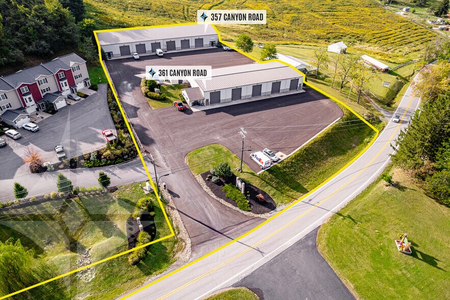 361 Canyon Rd, Morgantown, WV à louer - Photo de l’immeuble – Image 1 sur 7