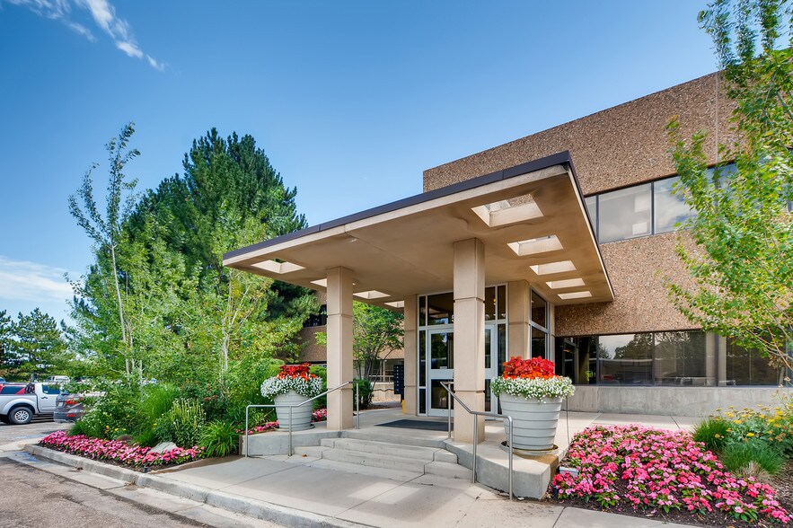 5750 Dtc Pky, Greenwood Village, CO à louer - Photo de l’immeuble – Image 1 sur 8