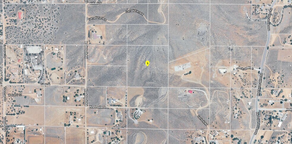 Via Famero Rd, Acton, CA à vendre - Photo de l’immeuble – Image 3 sur 11