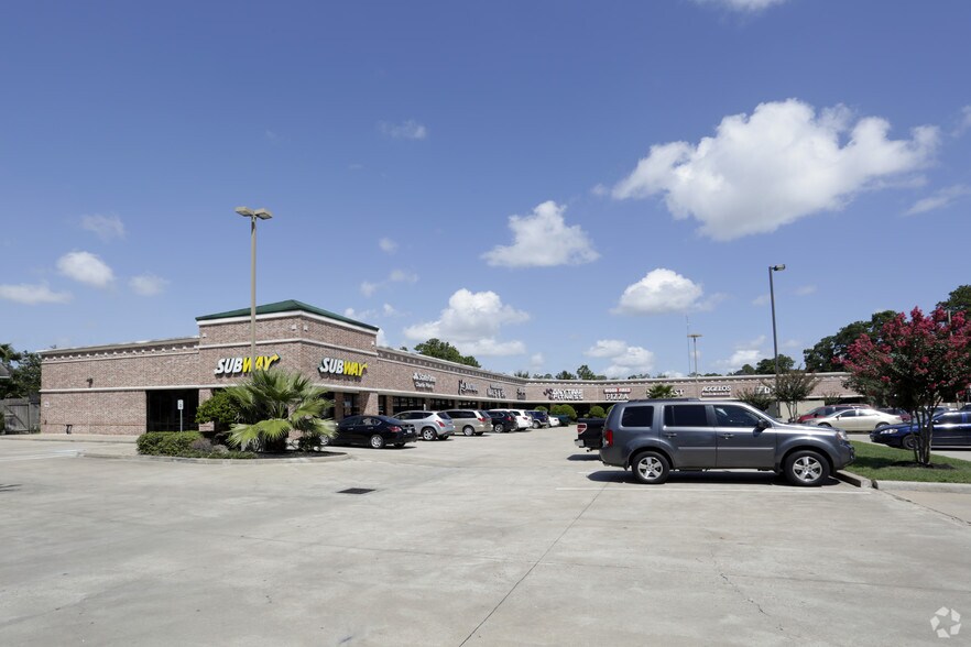 15210 Spring Cypress Rd, Cypress, TX à louer - Photo de l’immeuble – Image 2 sur 5