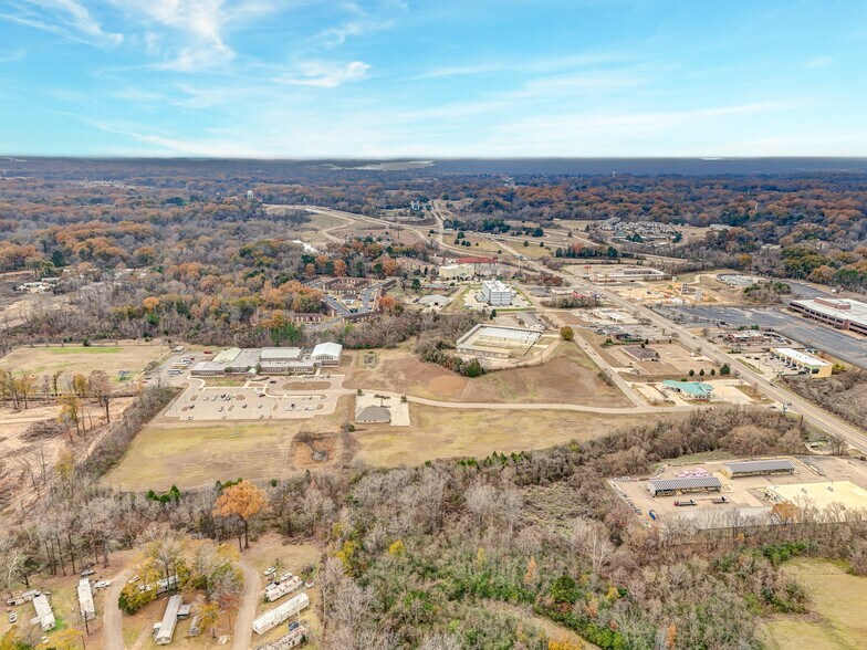 6889 Paxton Rd, Vicksburg, MS à vendre - Photo de l’immeuble – Image 3 sur 51