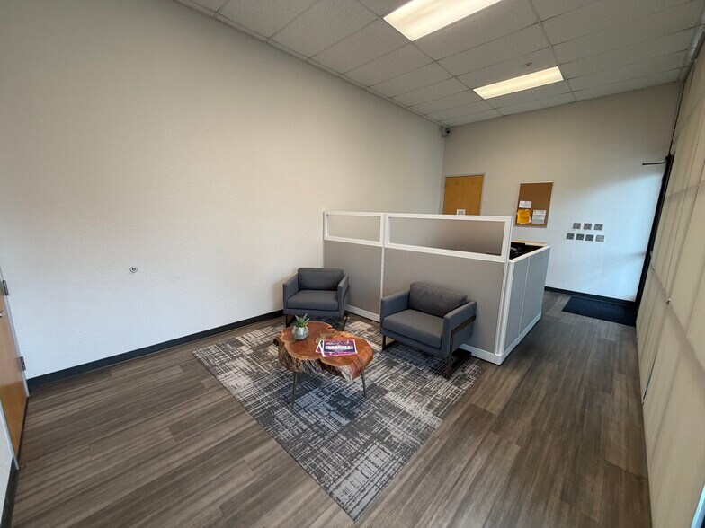 925 Berryessa Rd, San Jose, CA à vendre - Photo de l’immeuble – Image 3 sur 24