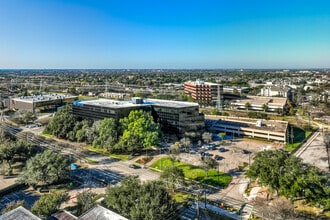 3200 Wilcrest Dr, Houston, TX - Vue aérienne  vue de carte - Image1