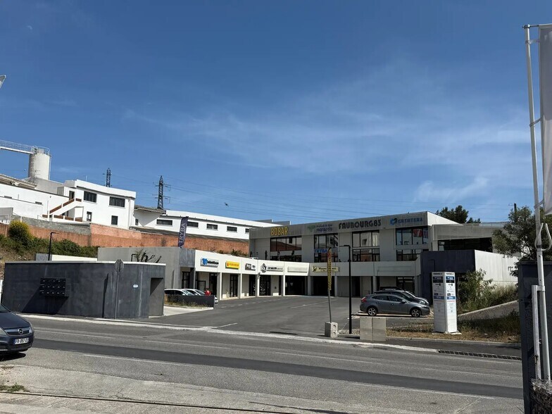 Local commercial dans La Garde à louer - Photo de l’immeuble – Image 2 sur 3