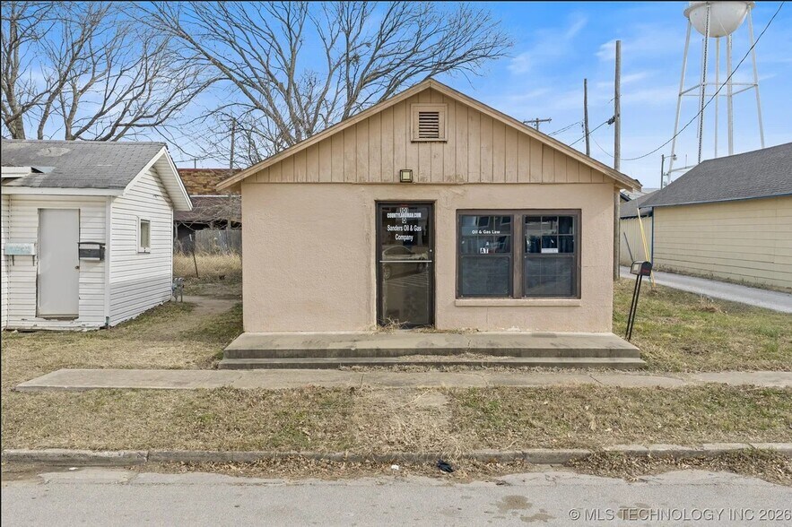 101 S 4th Ave, Marietta, OK à vendre - Photo principale – Image 1 sur 3
