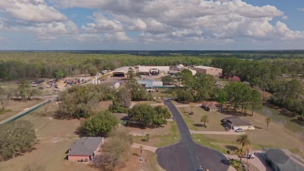 Pilothouse Court Investment Offering portefeuille de 2 biens à vendre sur LoopNet.fr - Vidéo sur l’annonce professionnelle – Image 2 sur 95