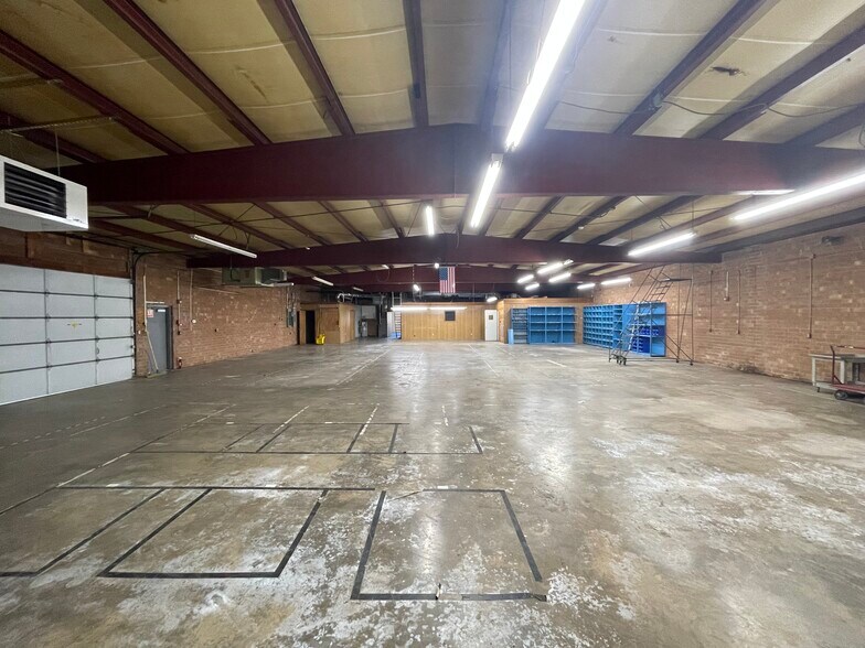 1701 Lomond St, Winston-Salem, NC à louer - Photo de l’immeuble – Image 3 sur 6