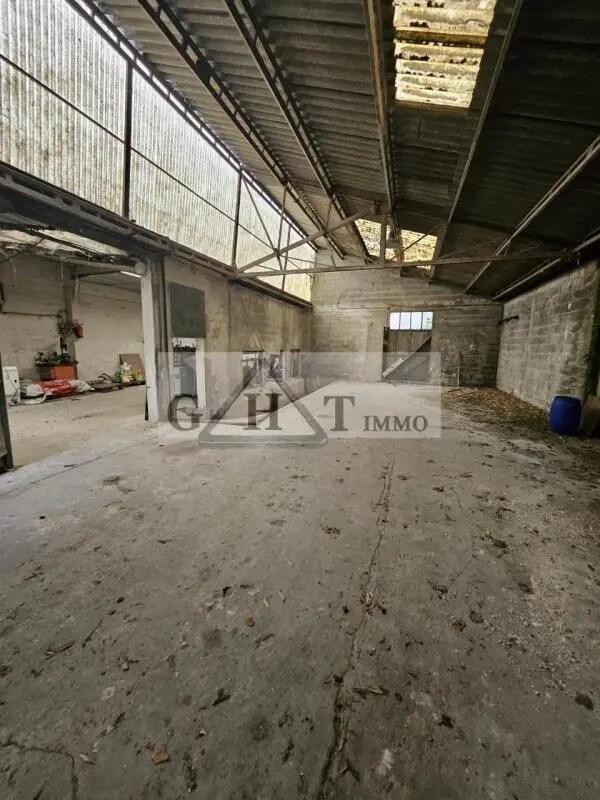 Industriel/Logistique dans Montreuil à vendre Photo de l’immeuble– Image 1 sur 7