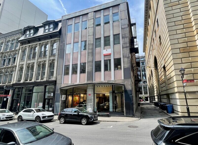 381-383 Rue Notre-Dame O, Montréal, QC à louer - Photo de l’immeuble – Image 1 sur 5