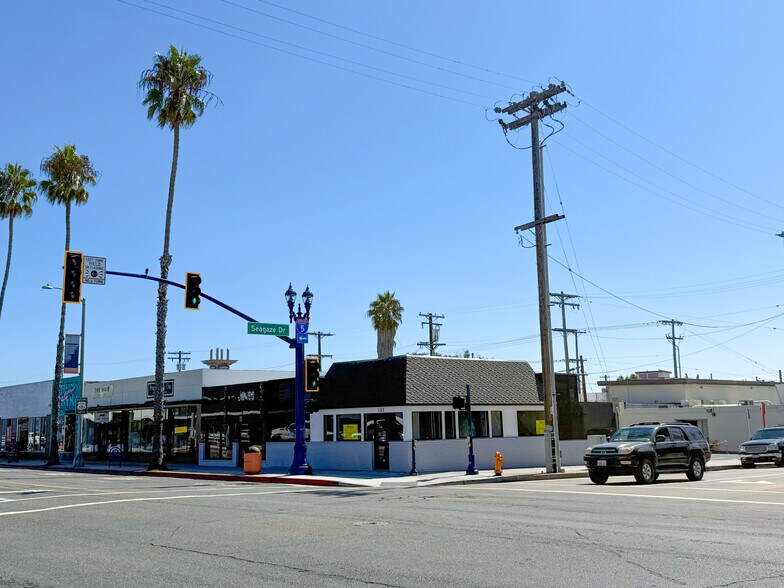 101-103 S Coast Hwy, Oceanside, CA à louer - Photo de l’immeuble – Image 3 sur 5